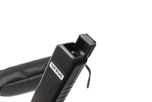Charger l'image dans la galerie, Handheld Fiber Optic Identifier Built in VFL Live Optical Fiber Tester TC-200-V - COMWAY TECHNOLOGY